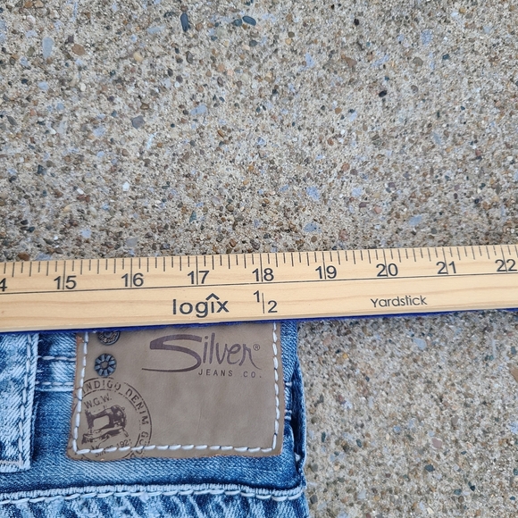 Silver Jeans Men's Faded Blue Straight Jeans - Picture 6 of 8